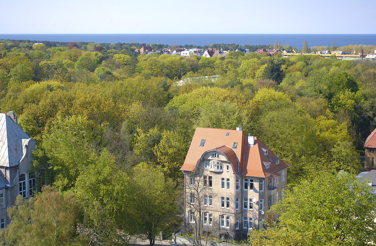 Świnoujście (Swinemnde). Aussicht vom Cafe Wiesla (Lutherturm) Richtung Nord. Aufnahme: 7. Mai 2016.