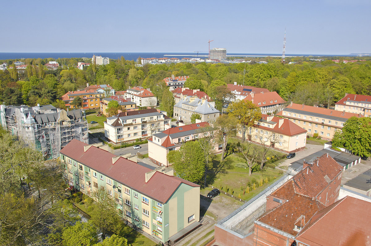 Świnoujście (Swinemnde). Aussicht vom Cafe Wiesla (Lutherturm) Richtung Nordost. Aufnahme: 7. Mai 2016.