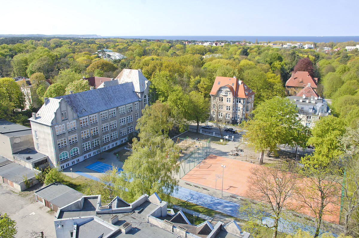 Świnoujście (Swinemnde). Aussicht vom Cafe Wiesla (Lutherturm) Richtung Nordost. Aufnahme: 7. Mai 2016.