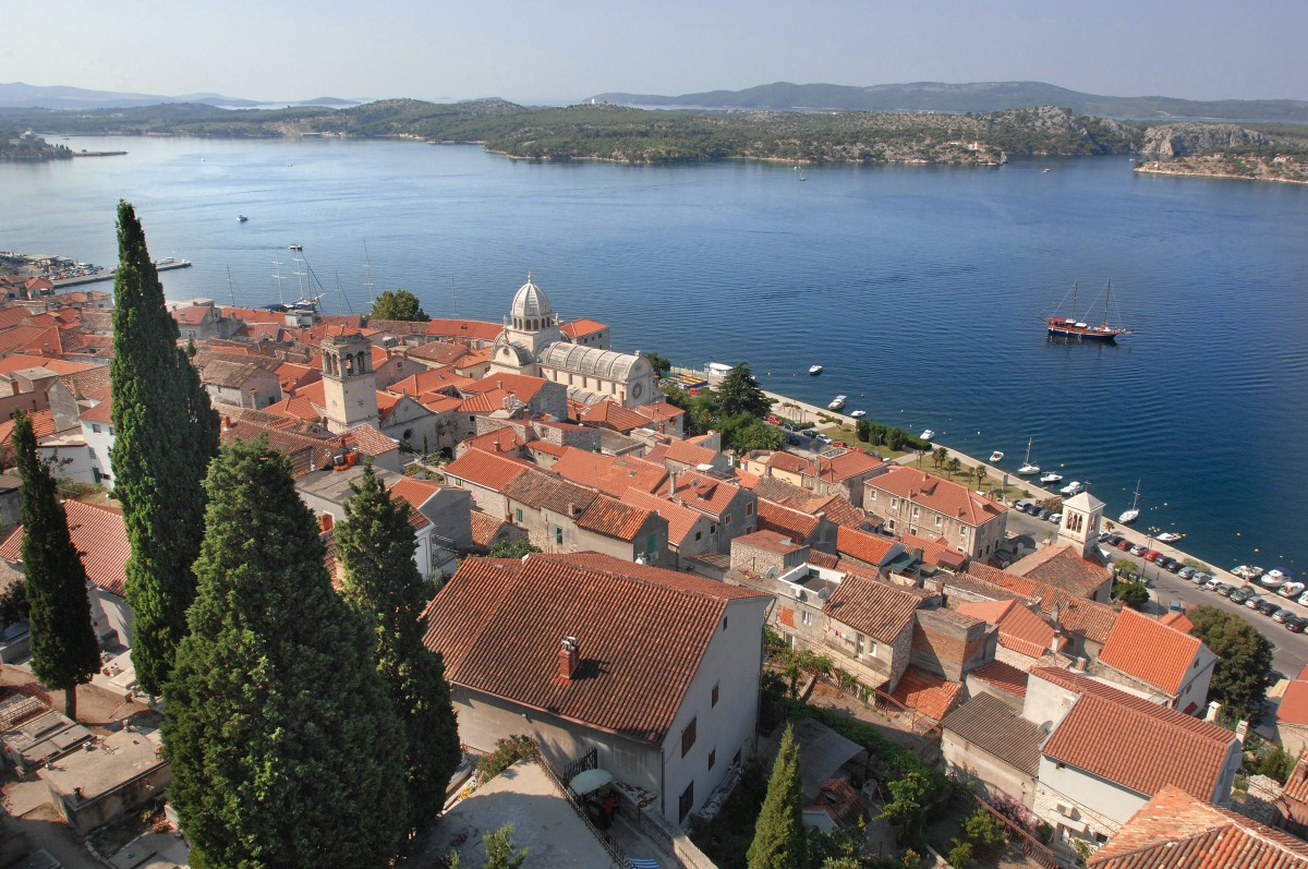 ibenik von der St. Anna Festung aus gesehen. Aufnahmedatum: 16. Juli 2009.