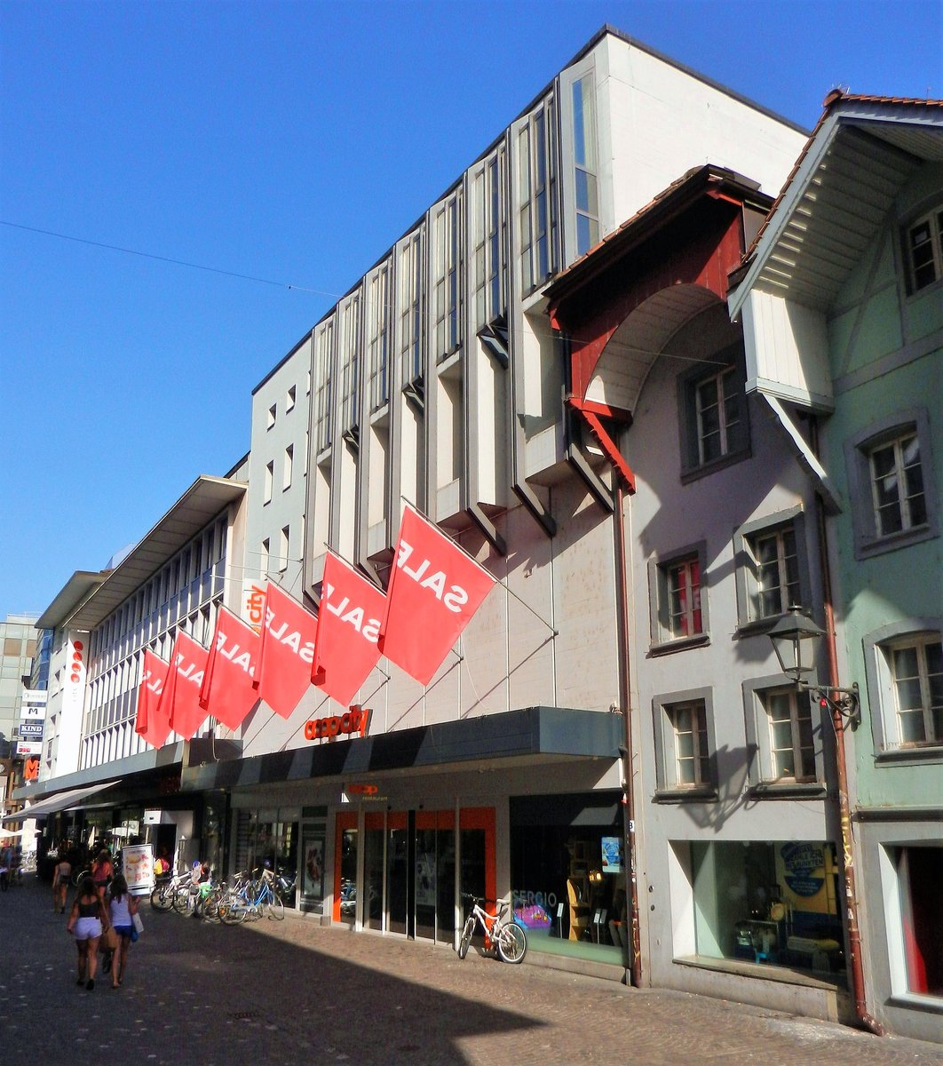 Aarau, Igelweid 17, Warenhaus Coop City - 02.08.2013