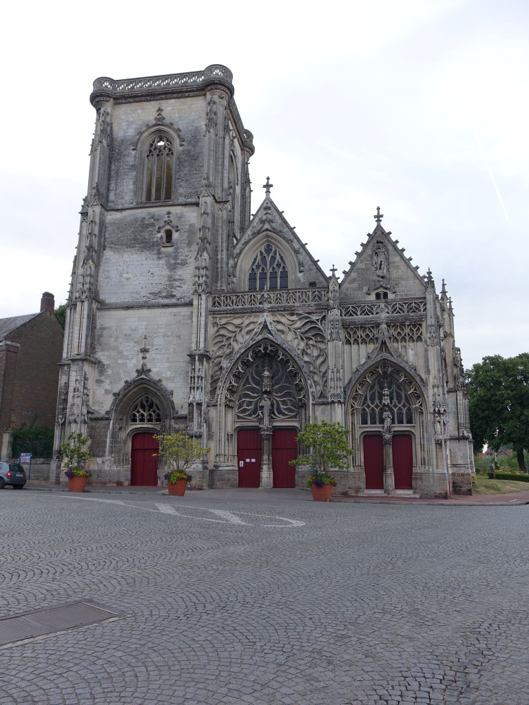 Abbeville, St. Gilles Kirche, erbaut von 1485 bis 1528, nach Zerstrung 1940 Wiederaufbau bis 1967 (12.07.2015)