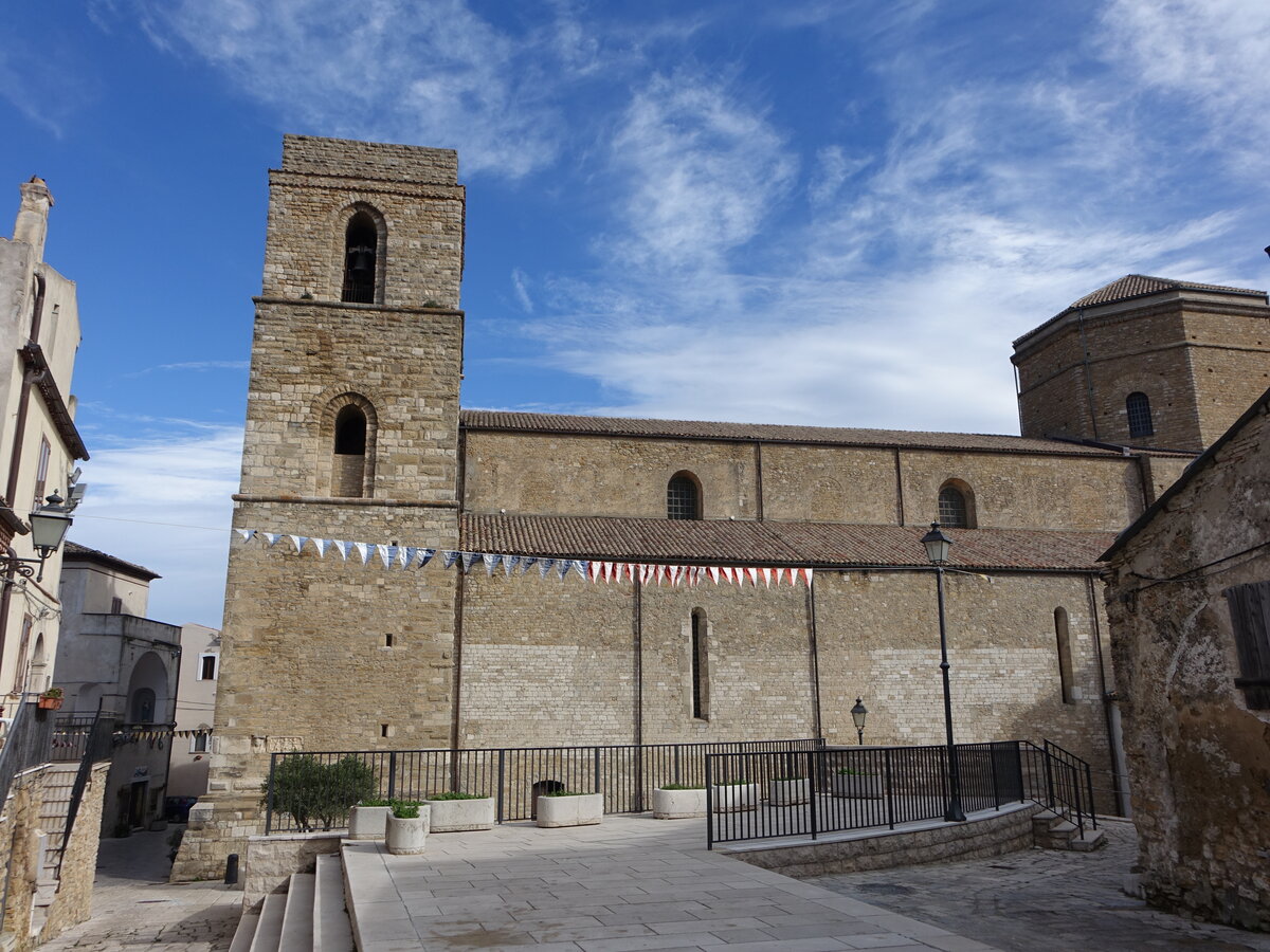 Acerenza, Kathedrale St. Maria Assunta, erbaut im 11. Jahrhundert (30.09.2022)