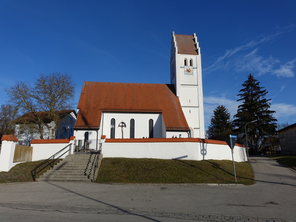 Affalterbach, St. Michael Kirche, Verputzter Satteldachbau mit Chorturm mit getrepptem Giebel, urm Ende 15. Jahrhundert, Langhaus 1930 (27.12.2015)