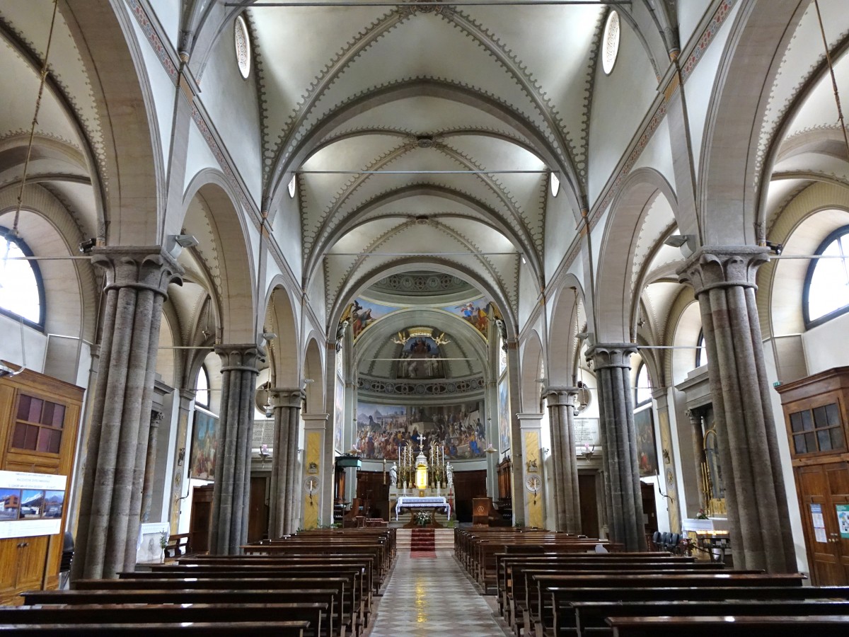Agordo, Innenraum der Kirche St. Maria Nascente (24.09.2015)