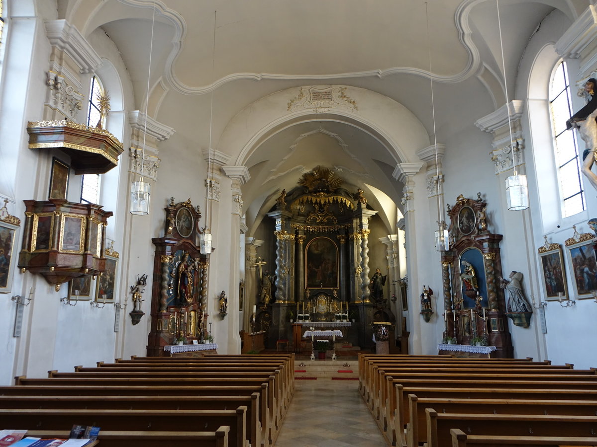 Aholming, barocker Innenraum von 1766 in der Pfarrkirche St. Stephan (20.11.2016)