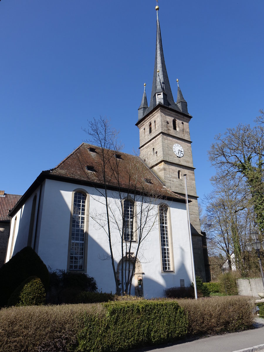 Ahorn, Evangelisch-lutherische Pfarrkirche, Kirchturm 15. Jahrhundert, Langhaus 17. Jahrhundert (08.04.2018)