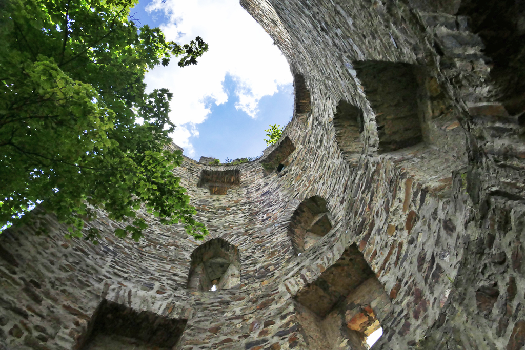 Ahrweiler - Bitzenturm, noch innen offener Halbschalenturm - 03.07.2017