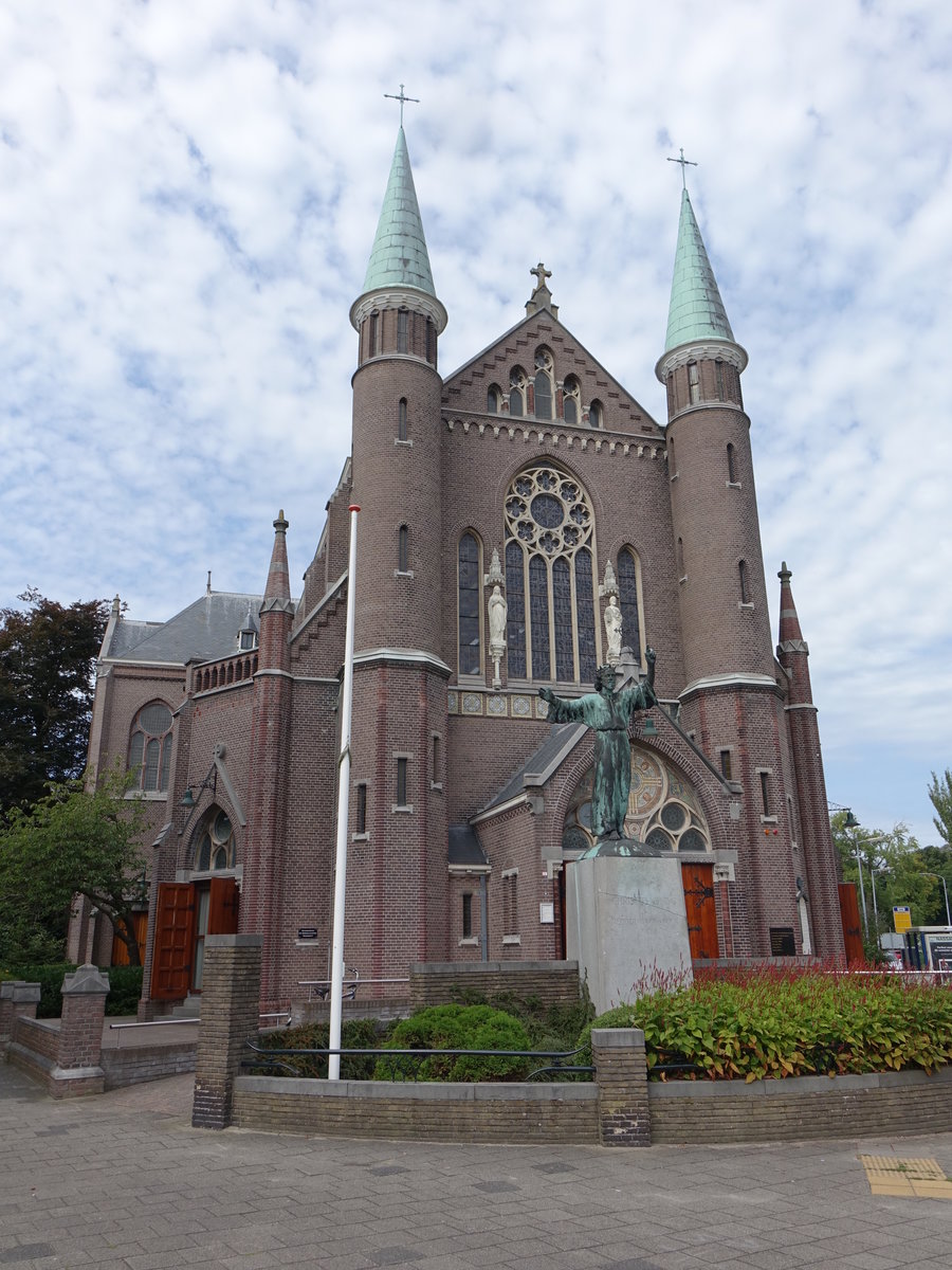 Alkmaar, Kath. St. Laurentius Kirche, erbaut im 19. Jahrhundert (26.08.2016)