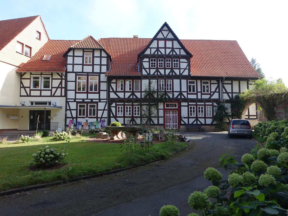 Allendorf, evangelisches Gemeindehaus am Kirchplatz (26.09.2023)