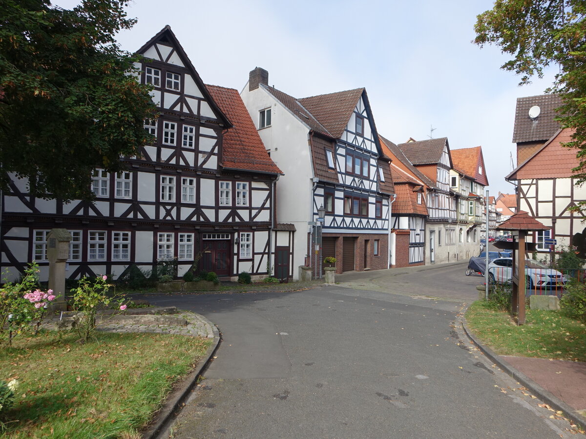 Allendorf, Fachwerkhuser am Kirchplatz (26.09.2023)