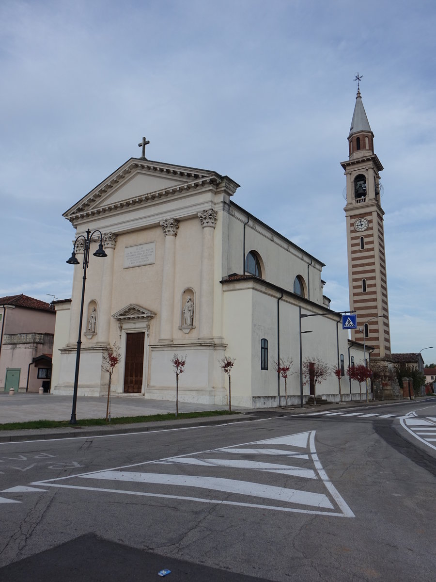 Almisano, kath. Pfarrkirche San Pietro in der Chiesa (28.10.2017)