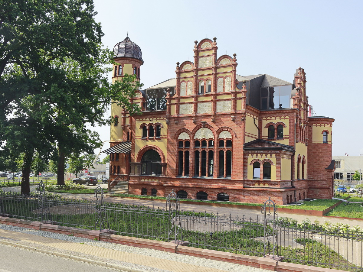 Altes Offizierskasino nahe dem Schlo in Schwerin am 02. August 2019.