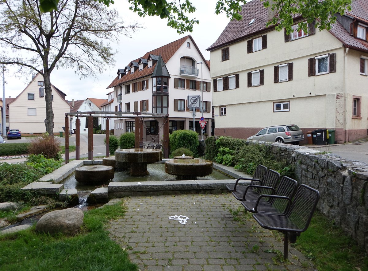 Althengsttt, Brunnenanlage in der Kirchgasse (01.05.2018)