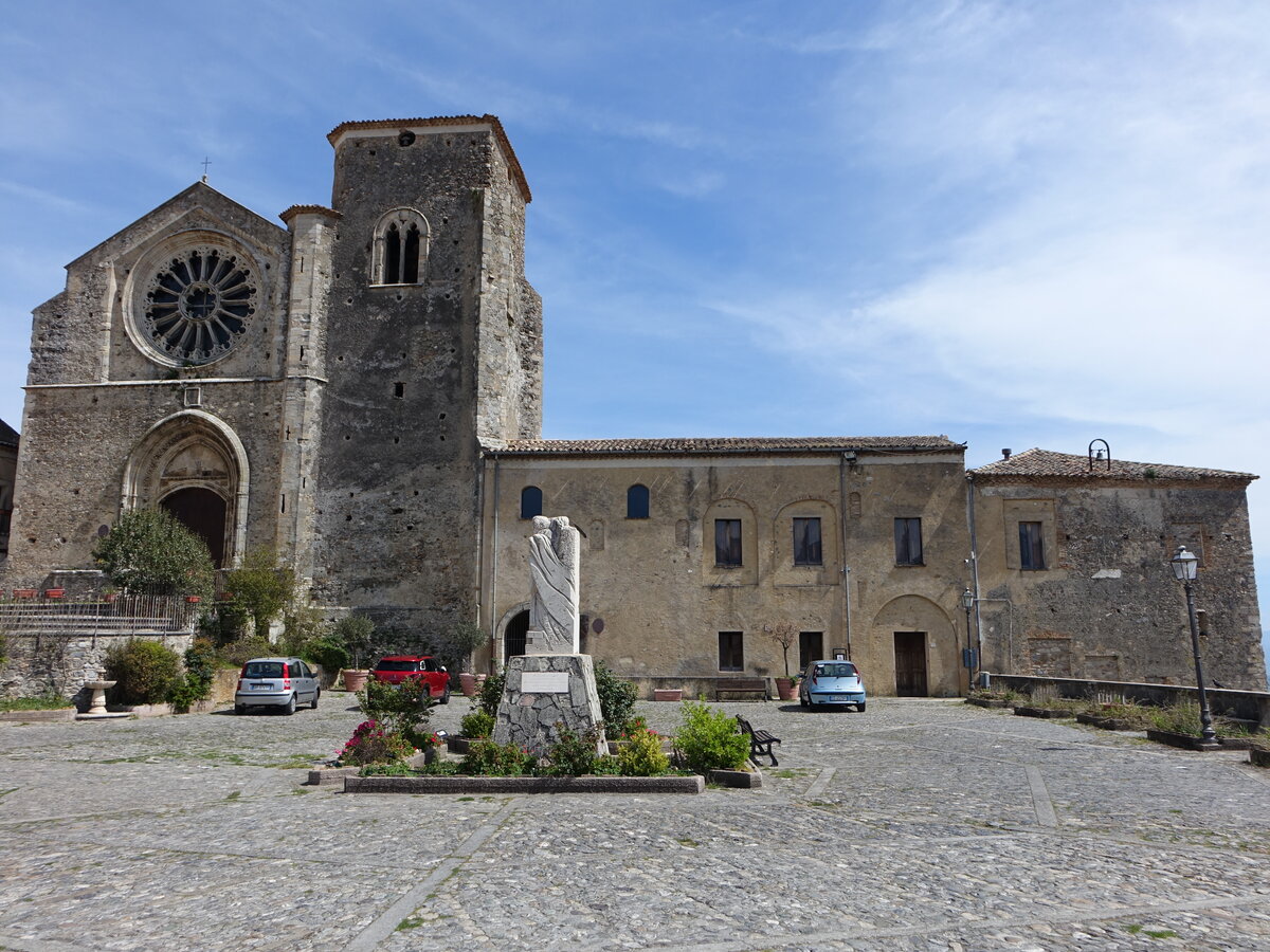 Altomonte, gotische Pfarrkirche St. Maria della Consolazione, erbaut ab 1070, erweitert ab 1340 durch Filippo Sangineto, Dominikanerkloster seit 1443 (06.04.2024)