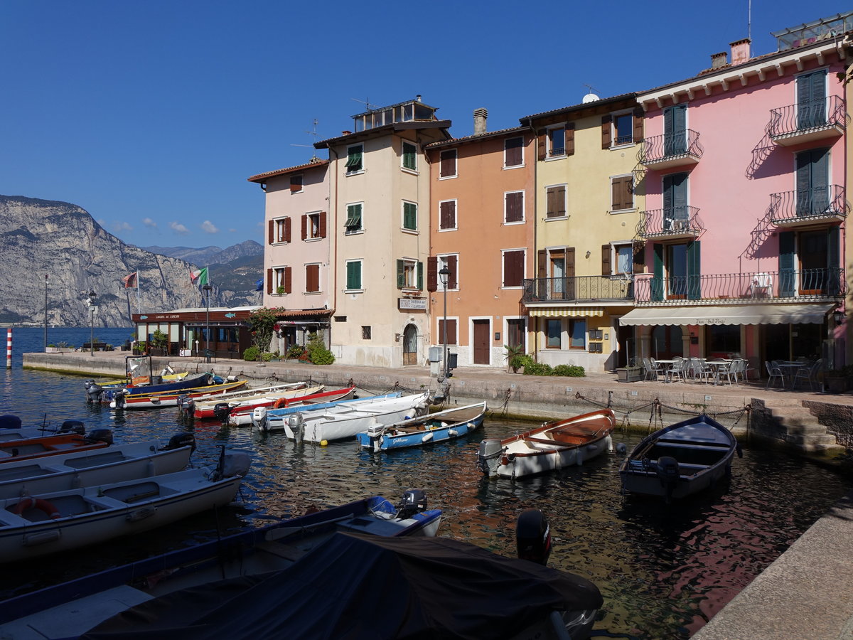 Am Hafen von Castelletto am Gardasee (07.10.2016)