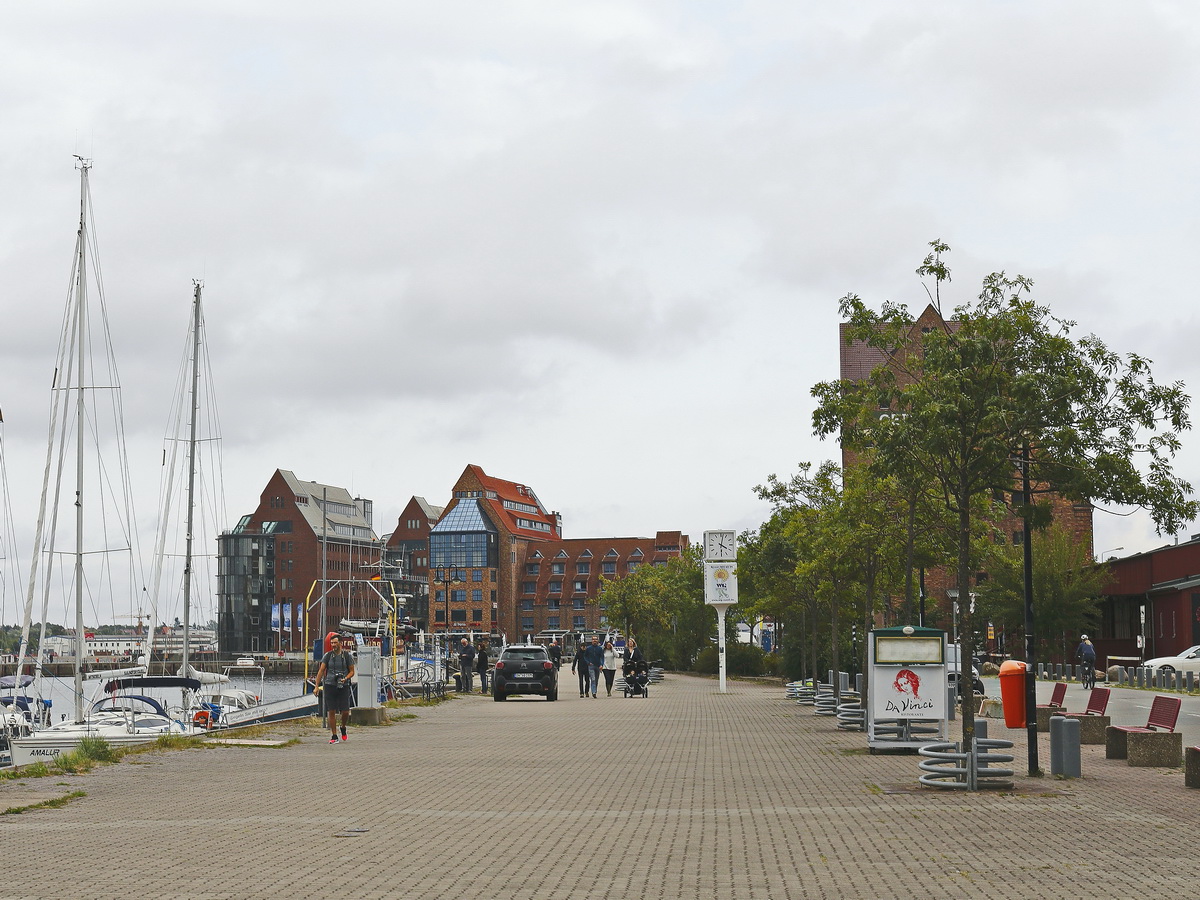 Am Stadthafen von Rostock am 27. August 2018 an der Unterwarnow.