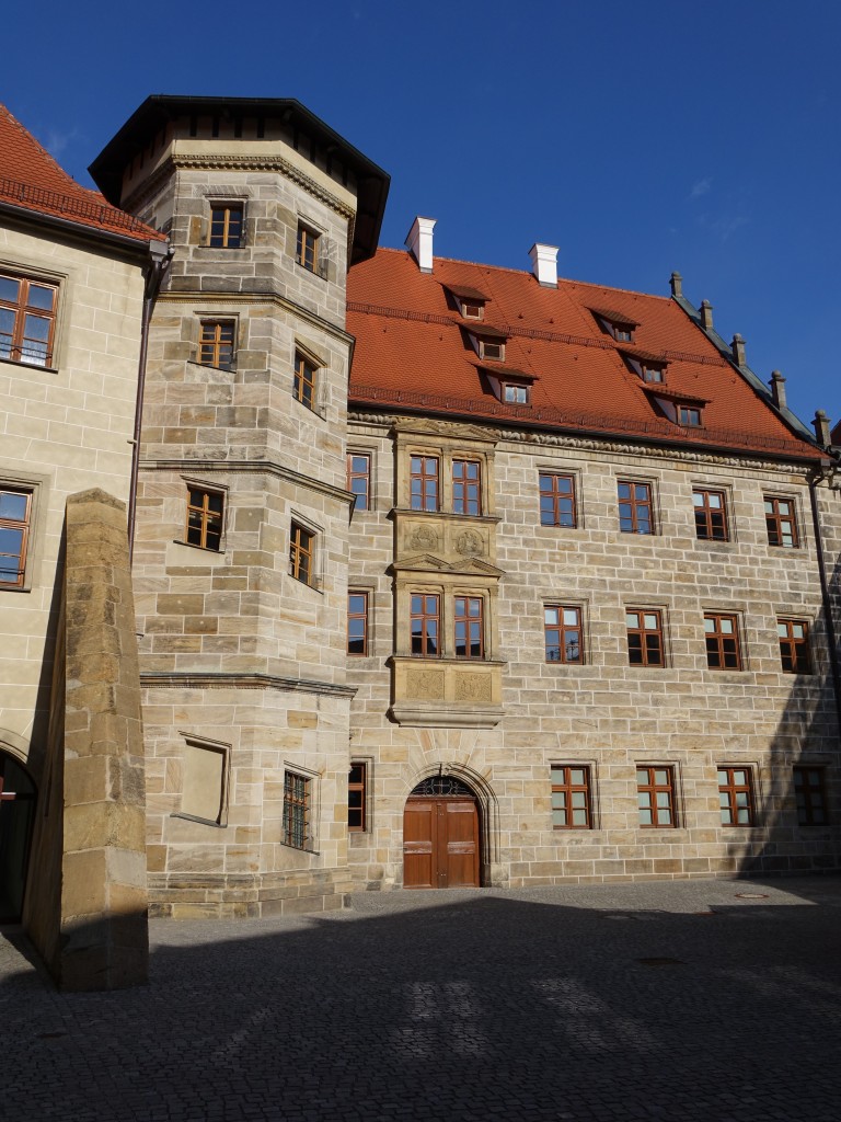 Amberg, ehem. Regierungskanzlei, erbaut ab 1545, Treppenturm von 1601, heute Landgericht (06.04.2015)