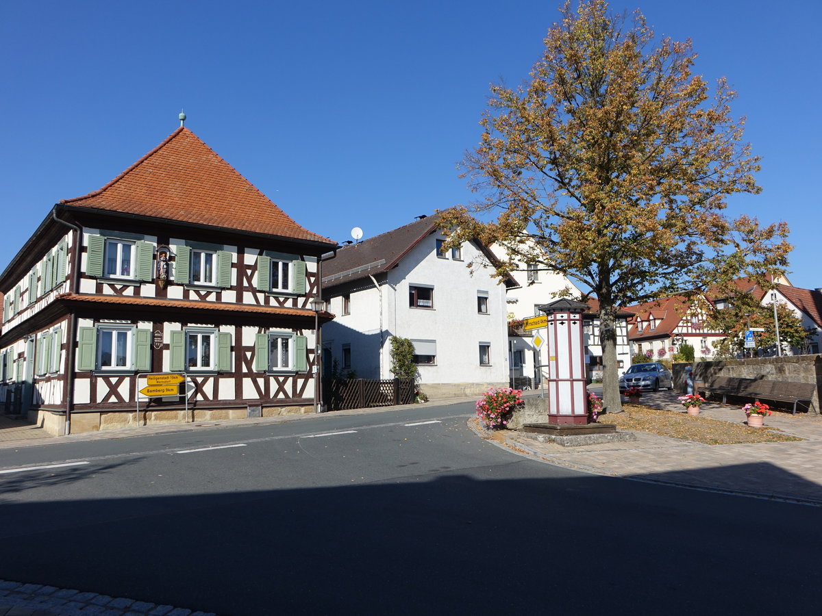 Amlingstadt, Gasthaus zur Post am St. gidius Platz (13.10.2018)