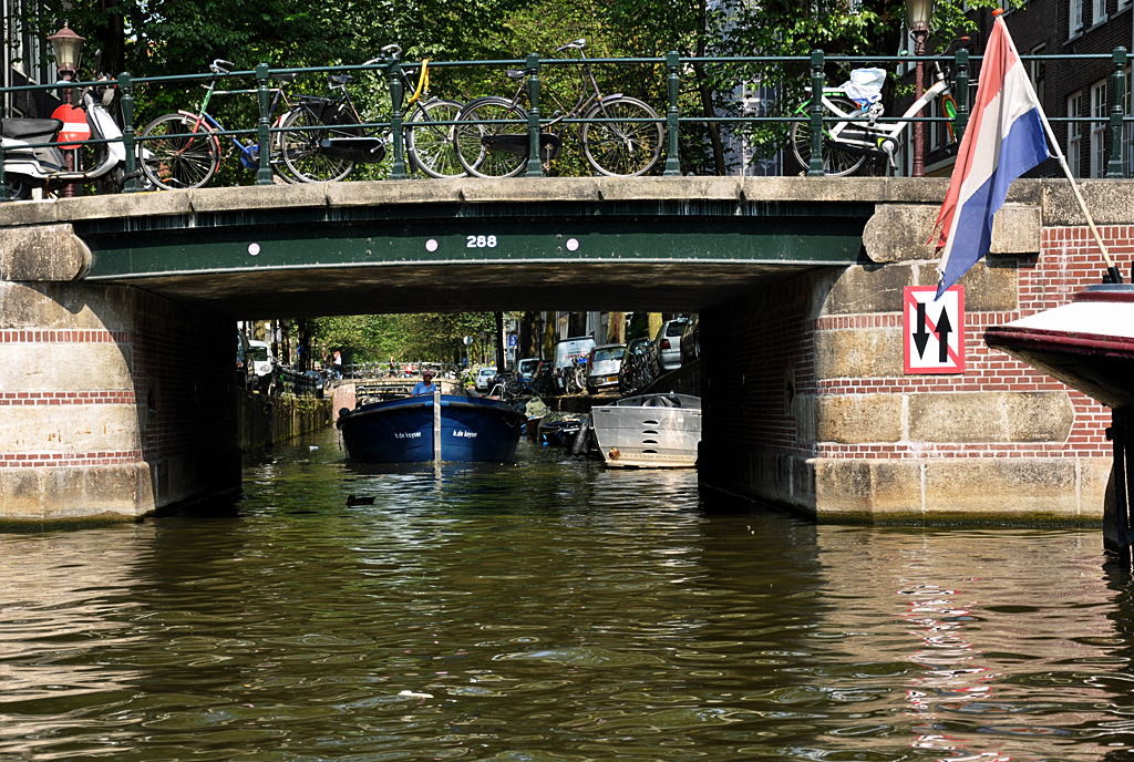 Amsterdam - Brcke ber die  Snoekjesgracht  - 23.07.2013