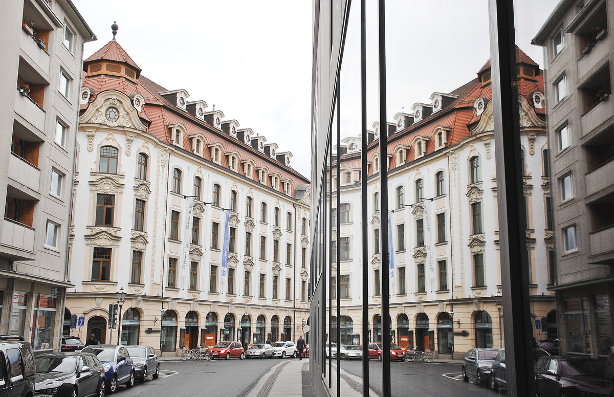 An der Mensa in der Universittsstrae in Leipzig. Aufnahme: 29. April 2017.