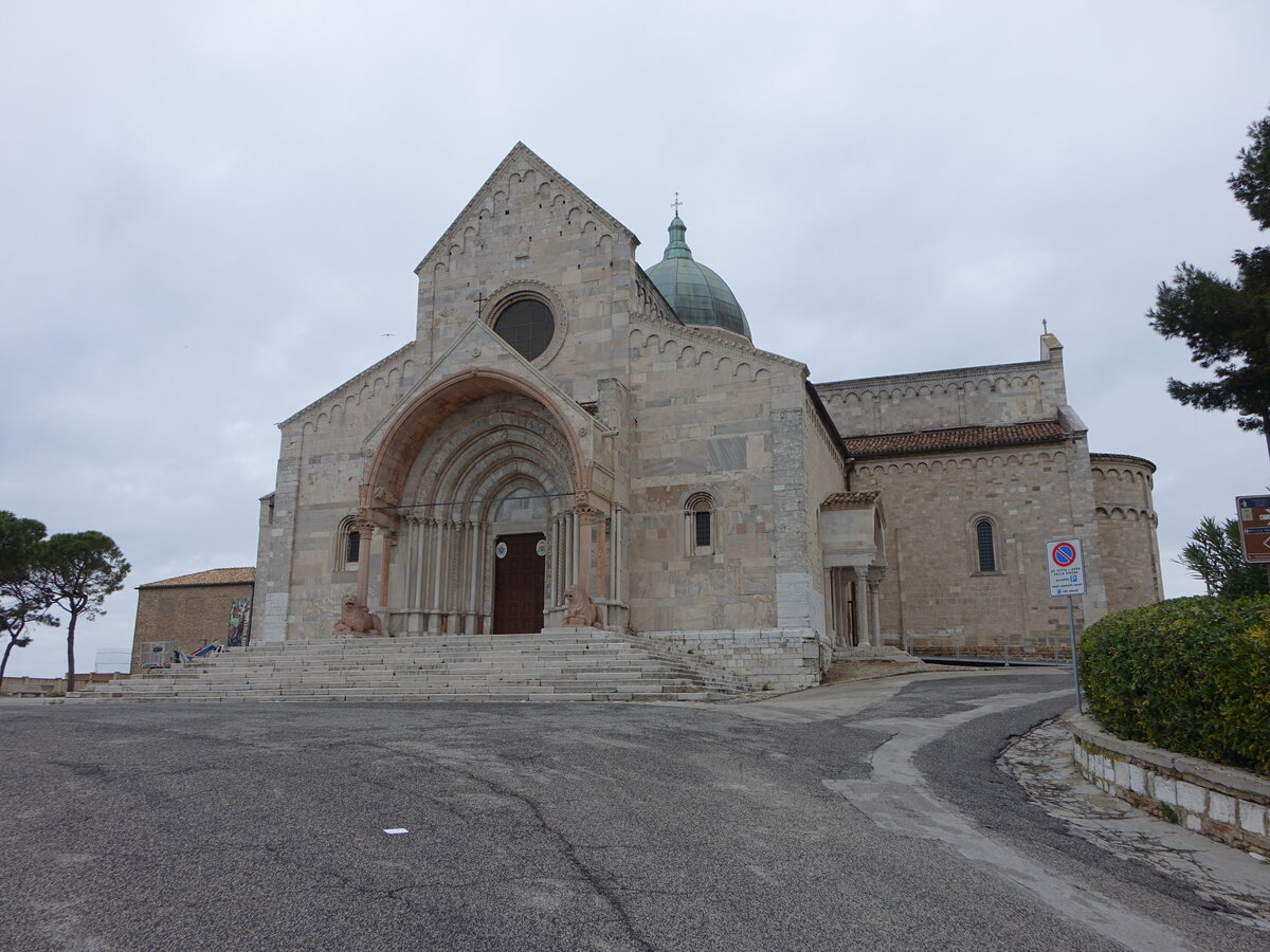 Ancona, Dom St. Cyriakus, erbaut im 11. Jahrhundert (31.03.2022)