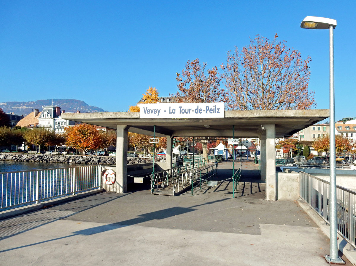 Anlegestelle Vevey - La Tour-de-Peilz, am Quai Perdonnet - 02.11.2015