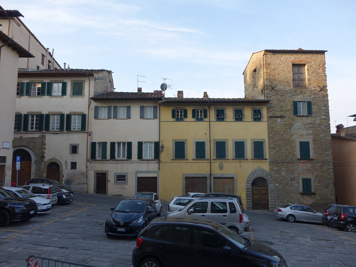 Arezzo, Huser an der Piazza Santa Maria in Gradi (26.03.2022)