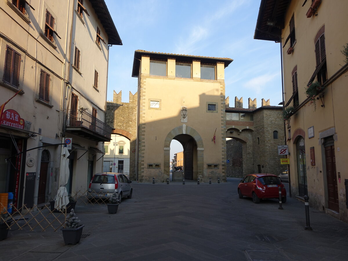 Arezzo, Porta San Lorentino in der Via St. Lorentino (26.03.2022)