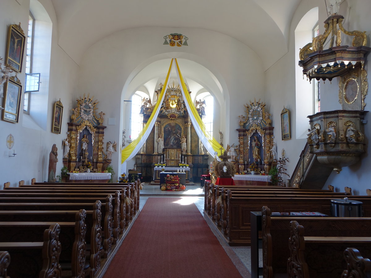 Arnstein, barocker Innenraum der Pfarrkirche St. Nikolaus (14.10.2018)