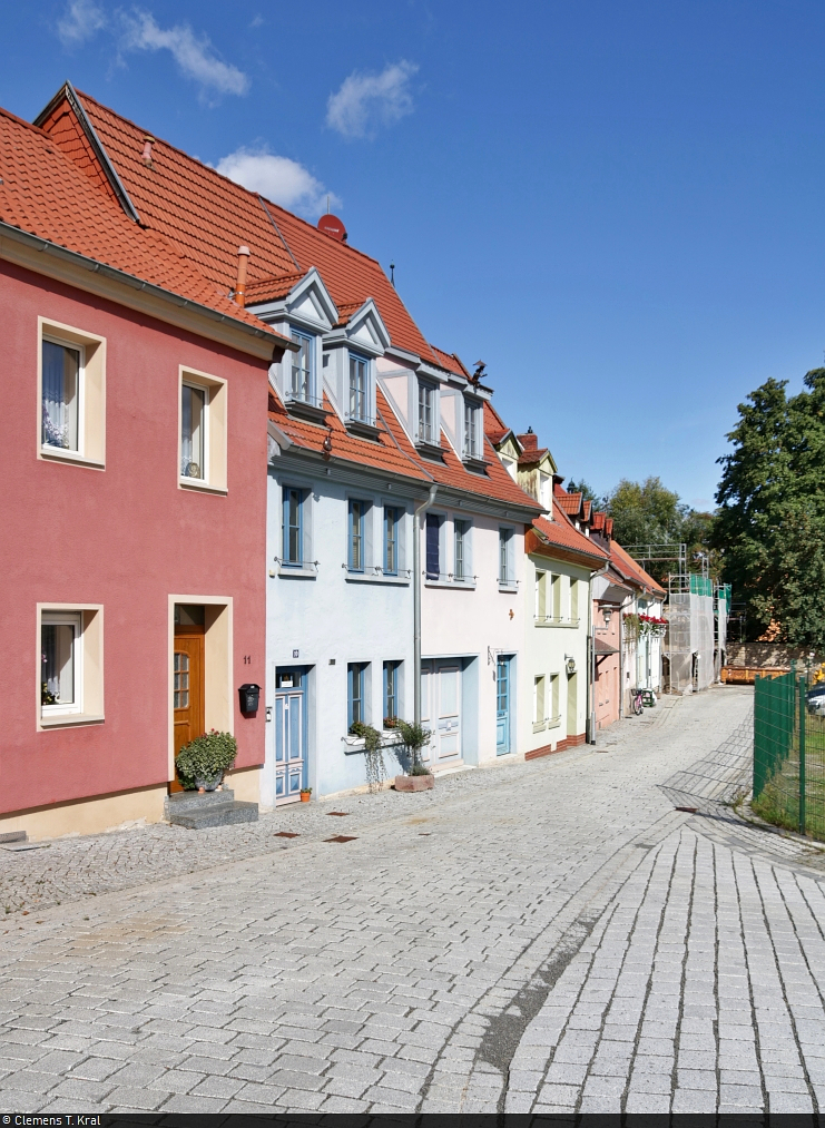 Aschersleben: ein Rundgang durch die lteste Stadt Sachsen-Anhalts.
Die malerischen kleinen Wohnhuser am Kiethof stammen aus dem 18. und 19. Jahrhundert. Wahrscheinlich bereits im 7. Jahrhundert lieen sich hier Fischer nieder. Daraus entwickelte sich dann die Wassertorvorstadt.

🕓 30.9.2021 | 13:28 Uhr