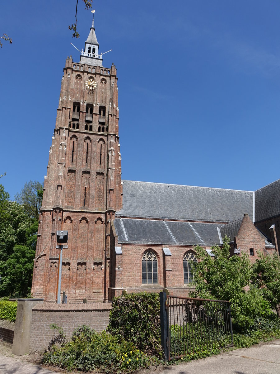 Asperen, Ref. Kirche, neugotisch erbaut 1892 (09.05.2016)