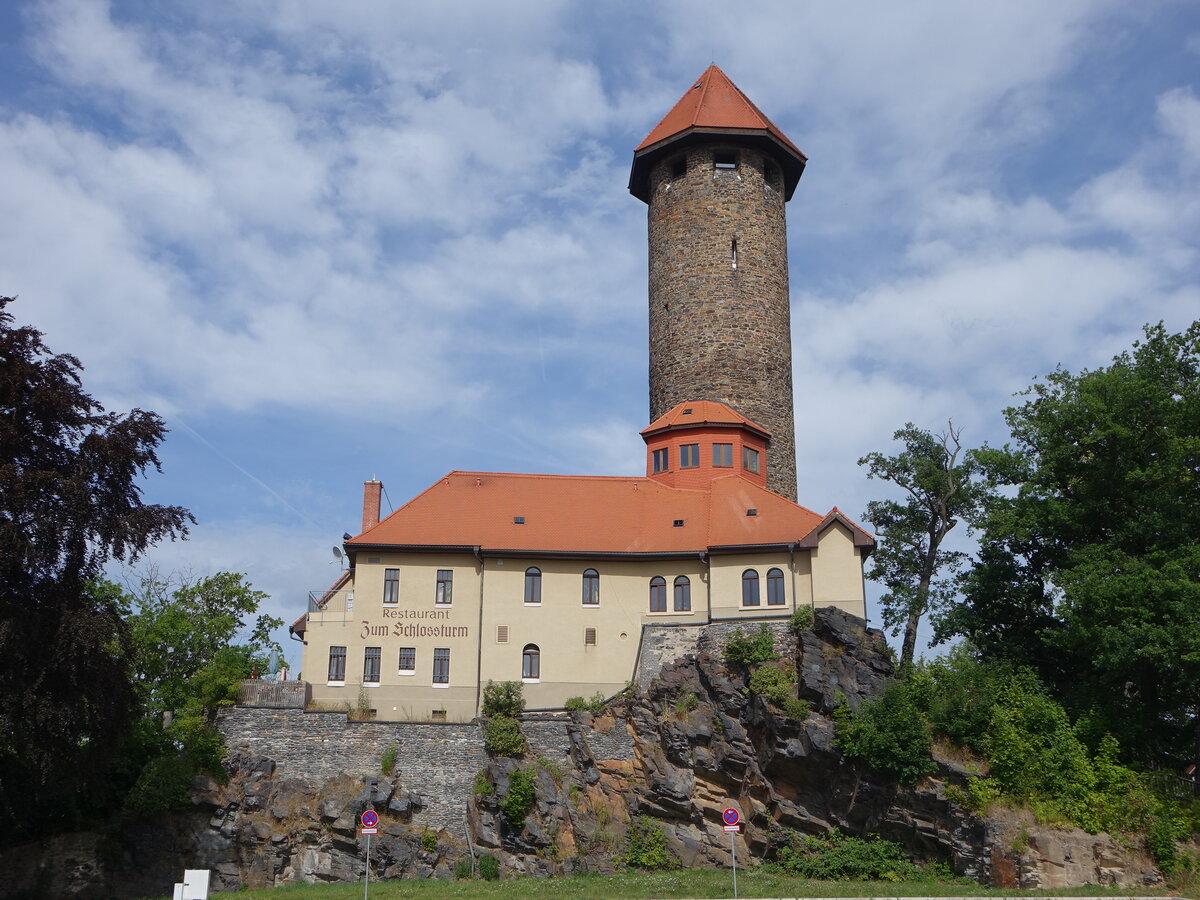 Auerbach/Vogtland, Schloss mit Bergfried, Rundturm erbaut um 1200 (23.07.2023) 