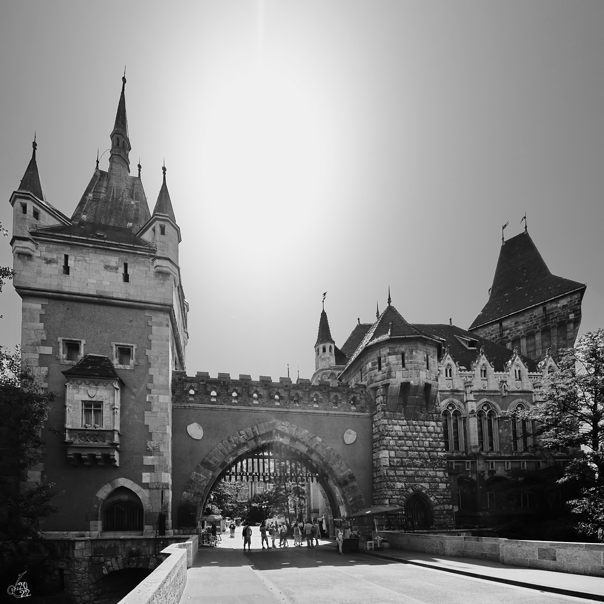 Auf dem Weg zur Burg Vajdahunyad im Budapester Stadtwldchen. (August 2017)