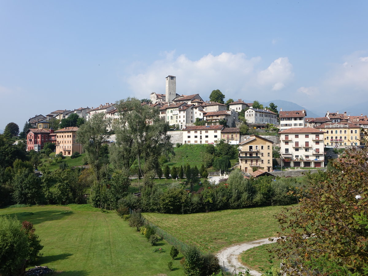 Ausblick auf die Altstadt von Feltre mit der San Rocco Kirche (17.09.2019)