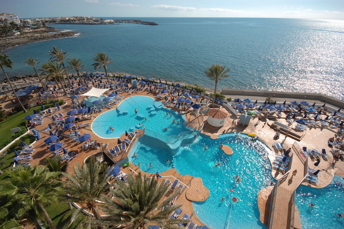 Aussicht von Hotel Sunwing in Arguinegun - Gran Canaria. Aufnahme: Oktober 2009.