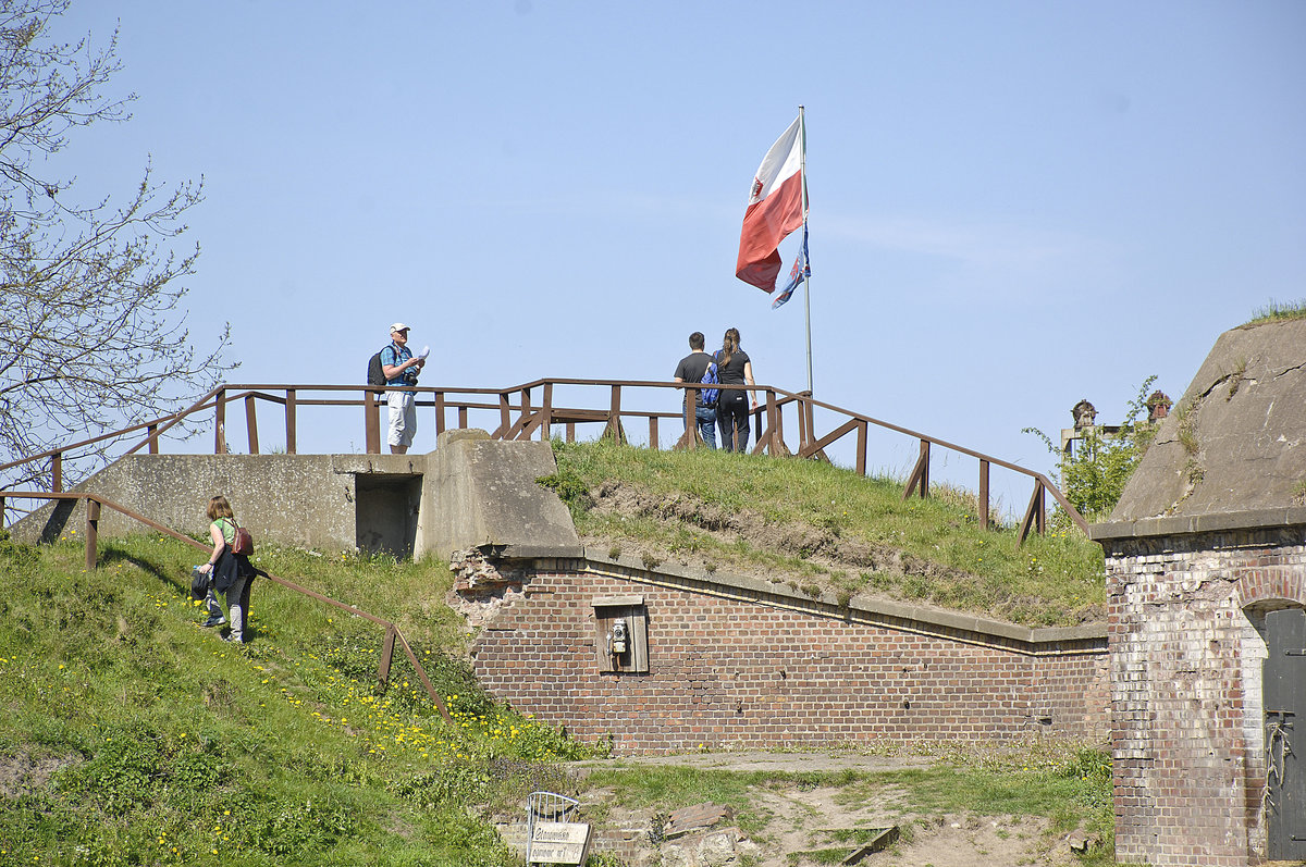Aussichtspunkt im Fort Gerharda in Świnoujście (Swinemnde). Aufnahme: 7. Mai 2016. 