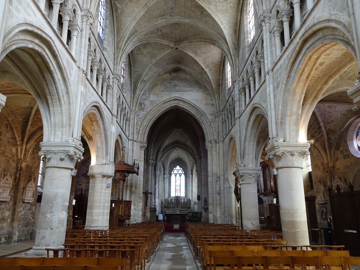 Auvers-sur-Oise, Innenraum der Kirche Notre-Dame-de-l'Assomption (16.07.2016) 