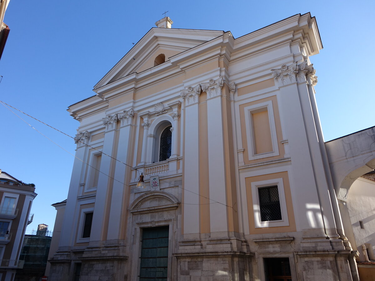 Aversa, Dom San Paolo, erbaut von 1053 bis 1090, im 18. Jahrhundert erneuert (22.09.2022)
