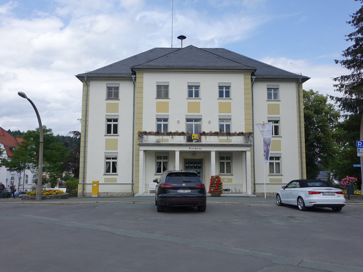 Bad Elster, Rathausgebude am Kirchplatz (22.07.2023)