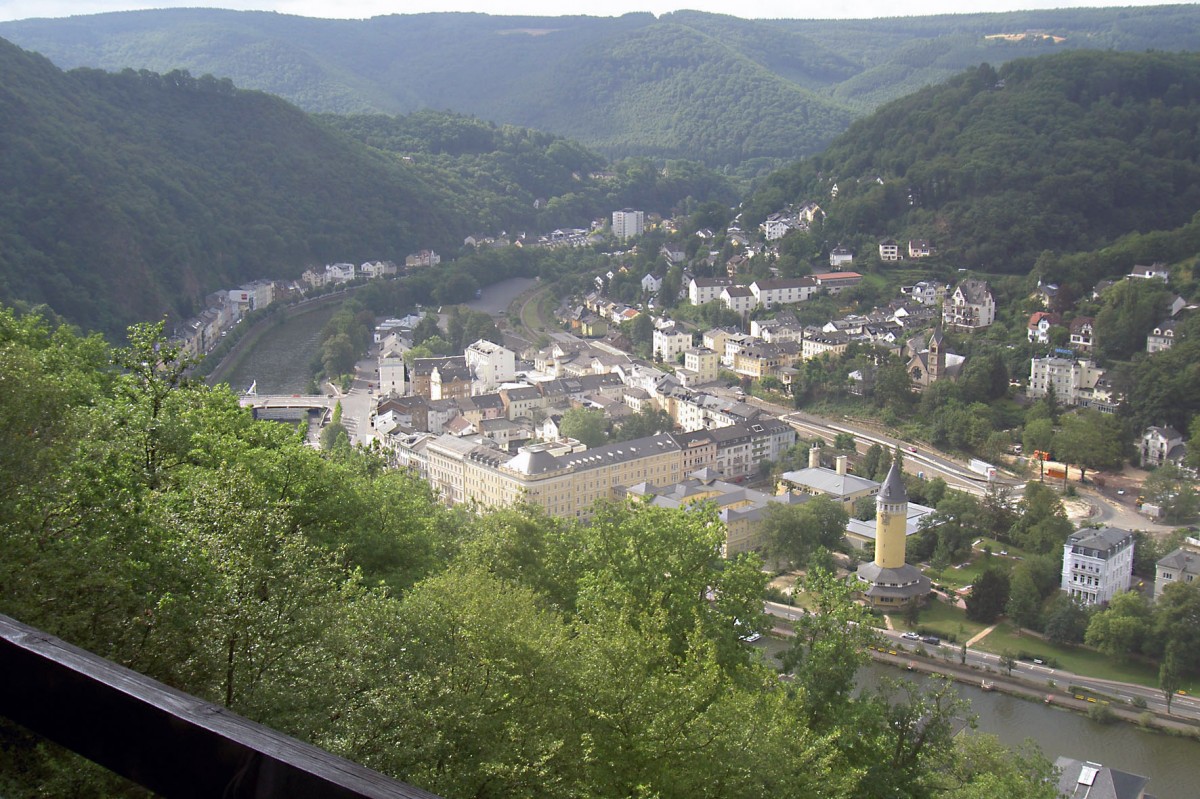 Bad Ems von der Jugendherberge aus gesehen. Aufnahme: Juli 2005.