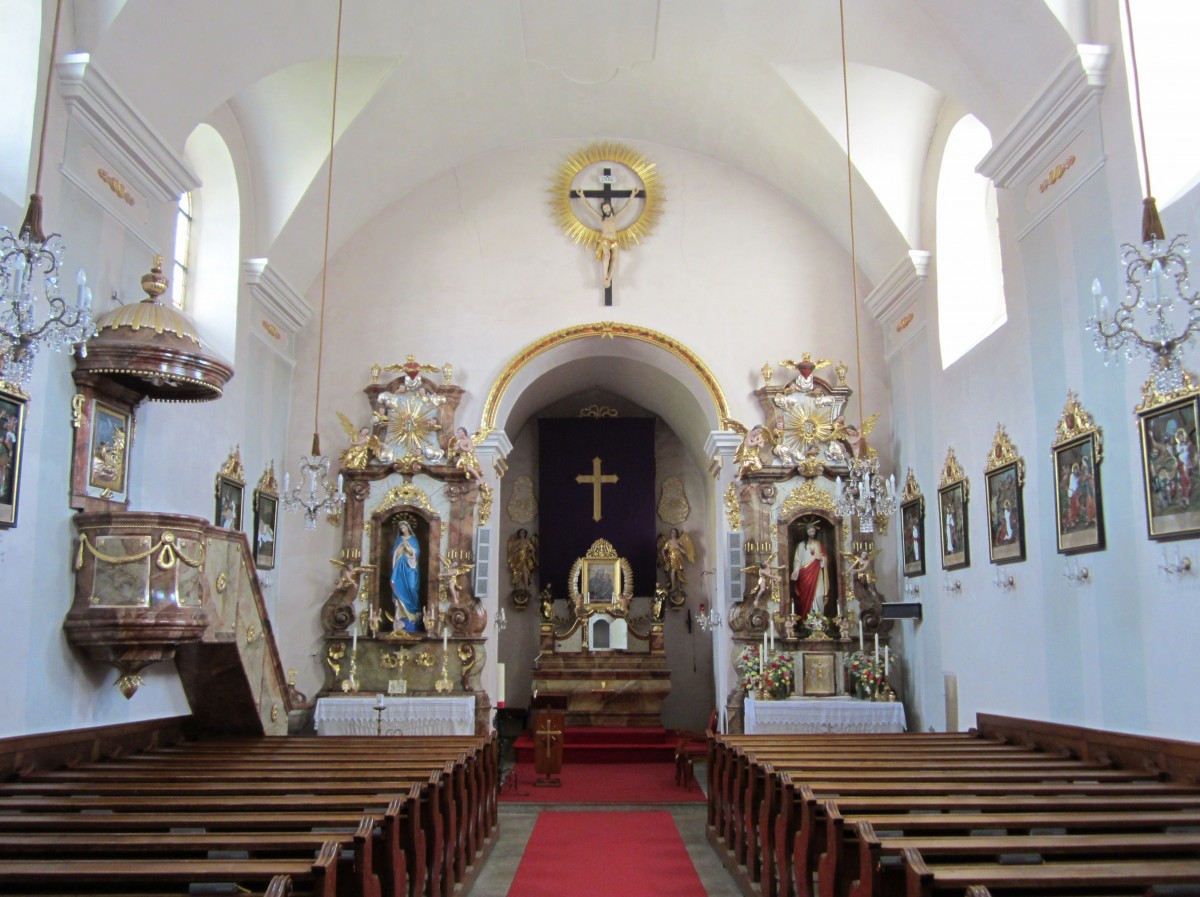 Bad Gropertholz, Altre und Kanzel der St. Bartholomus Kirche, barocke Saalkirche (18.04.2014)
