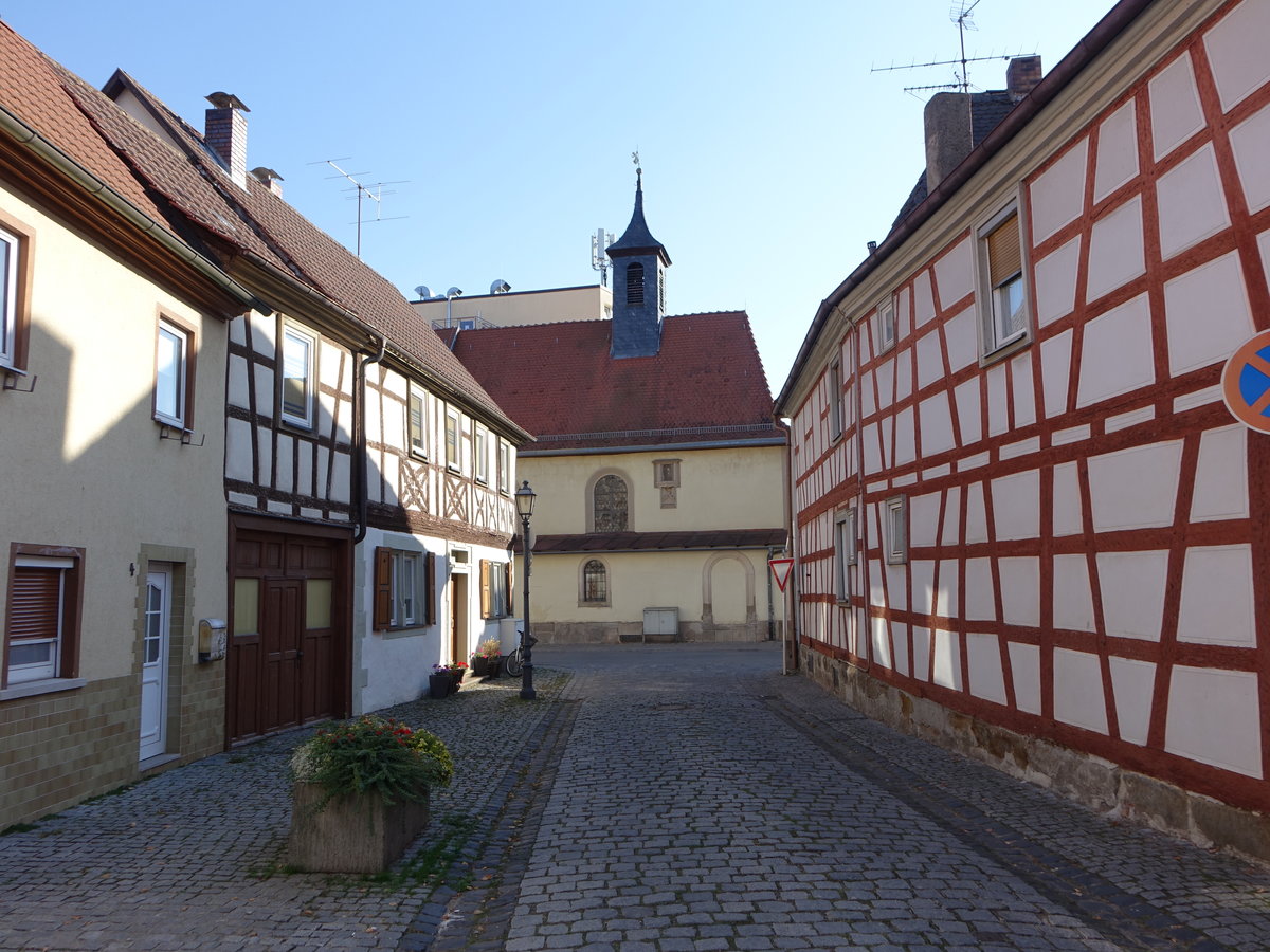 Bad Knigshofen, katholische Kapuzinerklosterkirche St. Johannes in der Klosterstrae, erbaut von 1663 bis 1665 (15.10.2018)