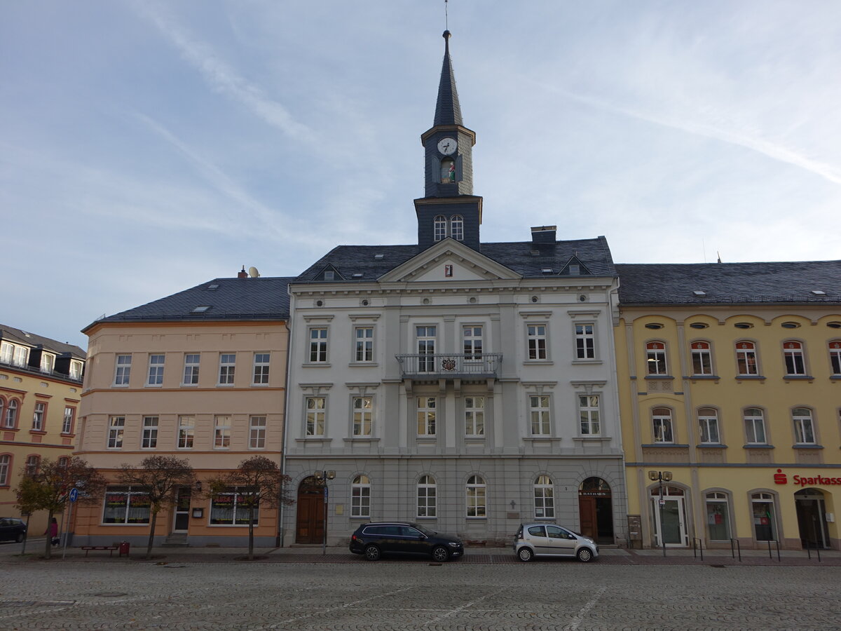 Bad Lobenstein, Rathausgebude am Marktplatz (17.10.2022)