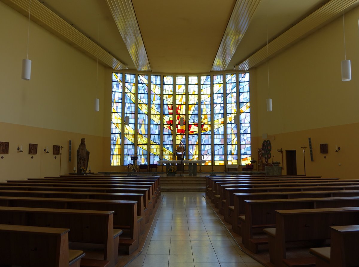 Bad Rodach, Innenraum der kath. Pfarrkirche St. Marien (08.04.2018)