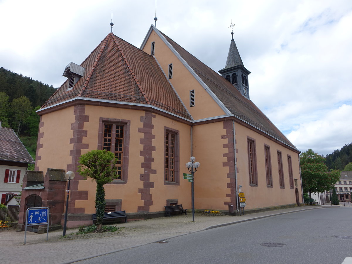 Bad Teinach, Ev. Dreifaltigkeitskirche, erbaut 1665 von Herzog Eberhard III. von Wrttemberg (01.05.2018)