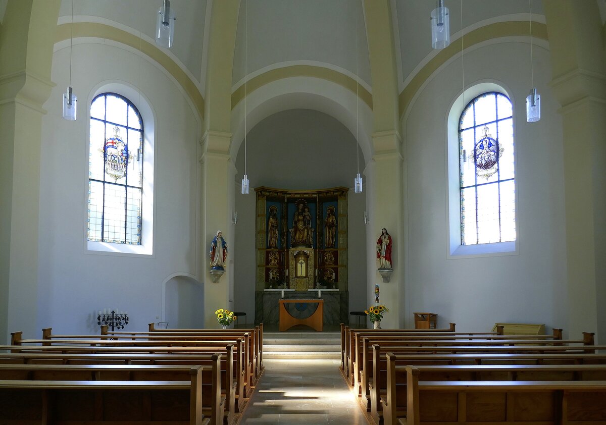 Badenweiler, Blick zum Altar in der Marienkapelle, Sept.2021