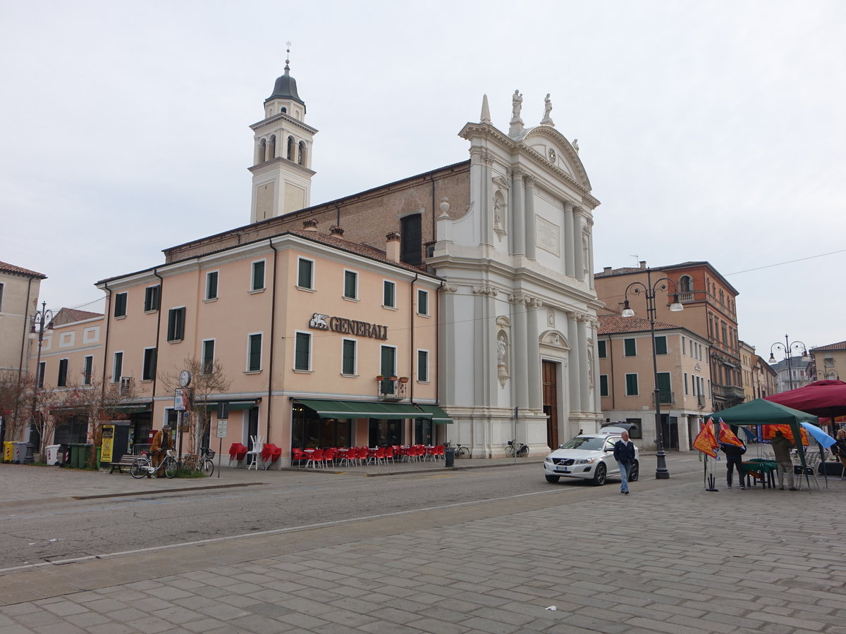Badia Polesine, Pfarrkirche San Giovanni Battista in der Via Cigno (28.10.2017)