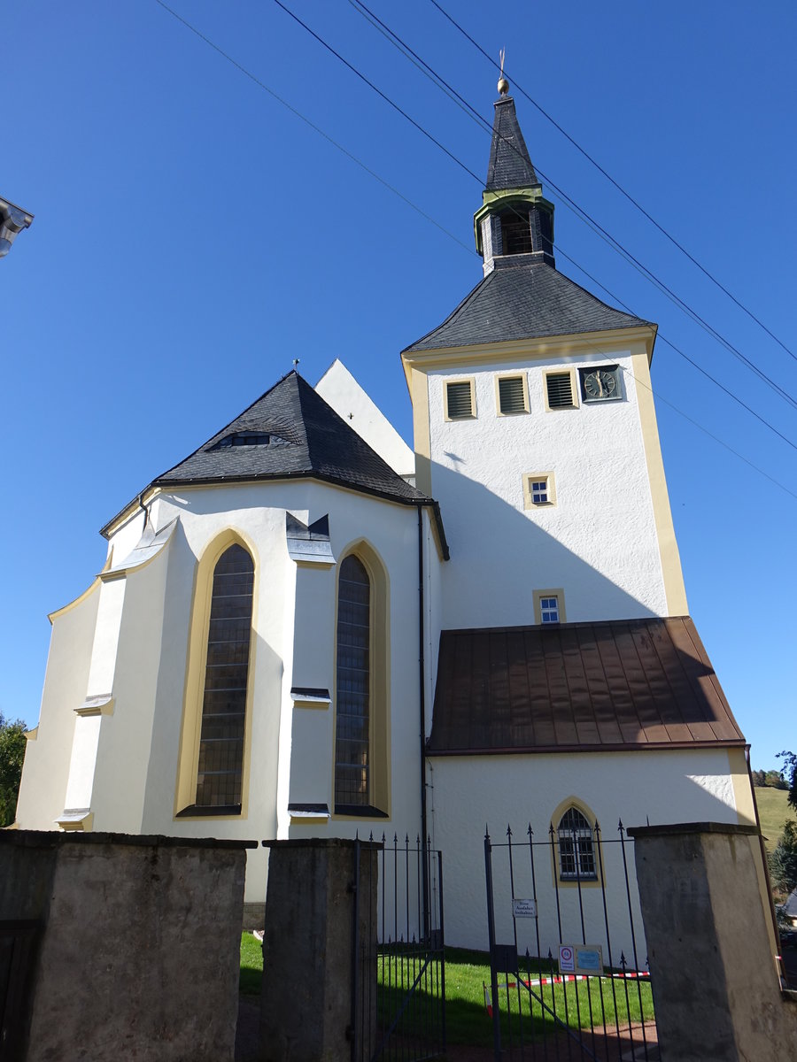 Brenstein, evangelische Kirche, erbaut ab 1495, erweitert von 1738 bis 1740 (04.10.2020)