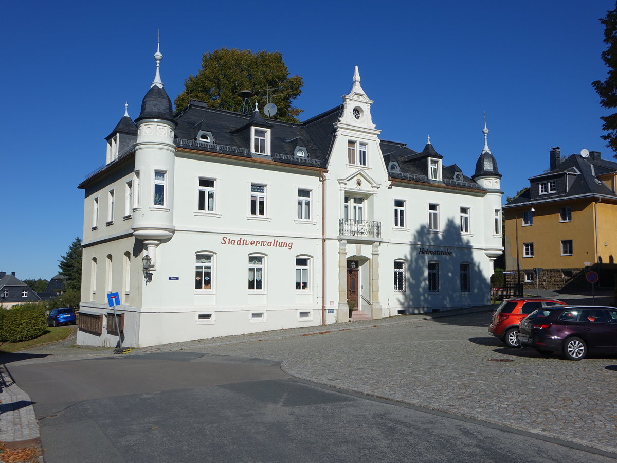 Brenstein, neues Rathaus von 1895 am Marktplatz (04.10.2020)